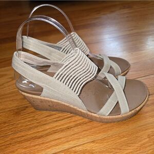 Skechers Wedge Sandals Womans Size 8